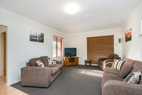 Coranda Lodge - Rental Cars 6