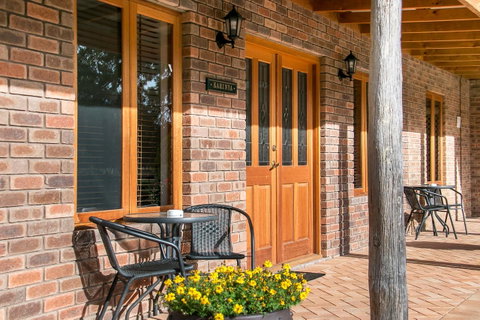 Coranda Lodge - Rental Cars 25