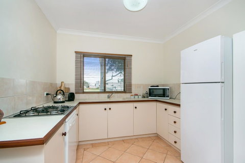 Coranda Lodge - Rental Cars 4