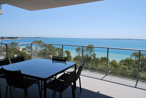 Nautilus By Rockingham Apartments - Rental Cars 21