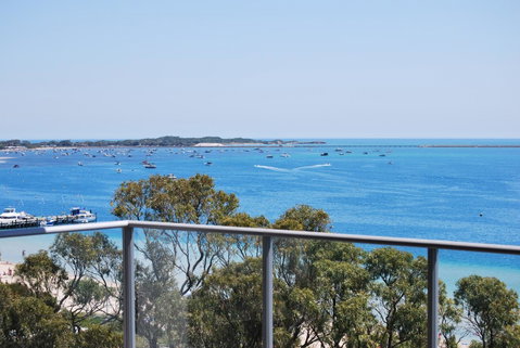 Nautilus By Rockingham Apartments - Rental Cars 20