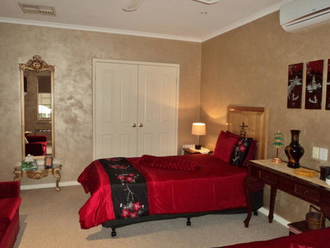 Armadale Cottage Bed & Breakfast - Rental Cars 21