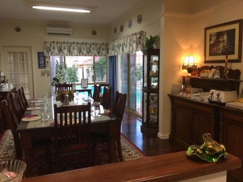 Armadale Cottage Bed & Breakfast - Rental Cars 12