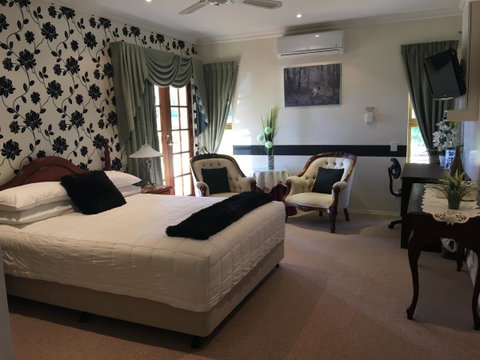 Armadale Cottage Bed & Breakfast - Rental Cars 26