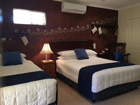 Armadale Cottage Bed & Breakfast - Rental Cars 19
