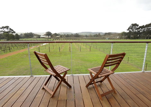 Lot113 Vineyard Accommodation - Rental Cars 5