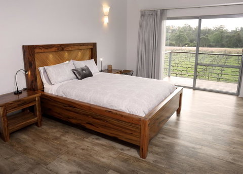 Lot113 Vineyard Accommodation - Rental Cars 4