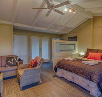 Windfall Estate Vineyard Cottage - Rental Cars