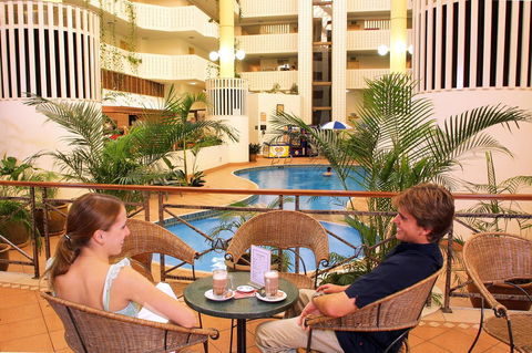 Atrium Hotel Mandurah - Rental Cars 18