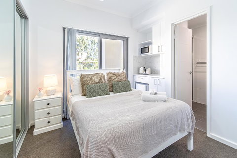 New Apartment On Great Location Opposite Garden City : 02 - Rental Cars 2