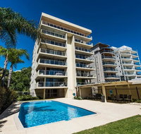 South Perth Deluxe Apartment - Rental Cars