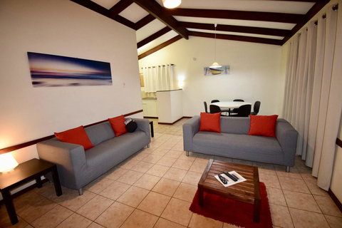 Wildsights Villas - Rental Cars 2