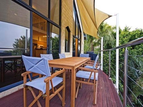 Swanview Ardross Shortstays - Rental Cars 30