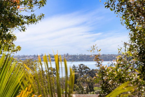 Swanview Ardross Shortstays - Rental Cars 15