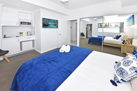 Infinite Apartment Opposite Garden City - Rental Cars 0