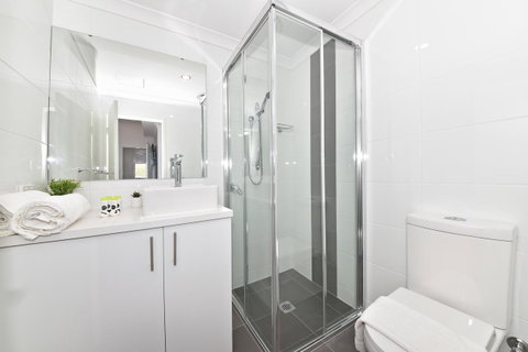 Infinite Apartment Opposite Garden City - Rental Cars 19