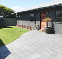 Bayside Luxury Escape Busselton - Rental Cars