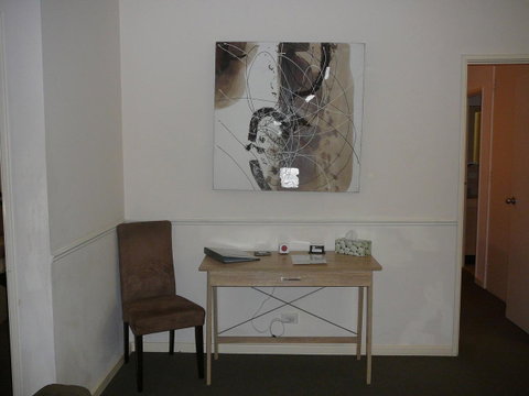 Dragonfly Apartment On Regal - Rental Cars 1