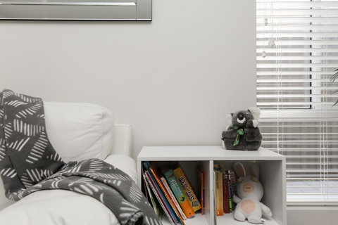 Perth Comfy Stays - Rental Cars 4