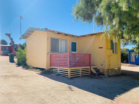 Shark Bay Cottages - Rental Cars 42