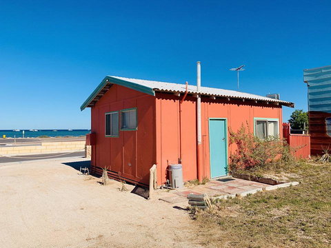 Shark Bay Cottages - Rental Cars 39