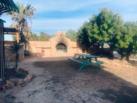 Shark Bay Cottages - Rental Cars 36