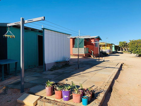 Shark Bay Cottages - Rental Cars 10