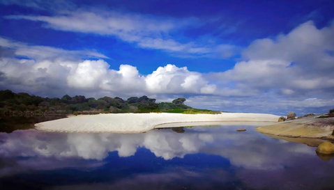 Strahan Retreat Holiday Park - Rental Cars 21