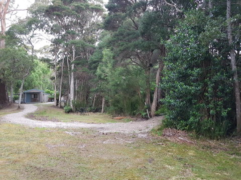 Strahan Retreat Holiday Park - Rental Cars 29