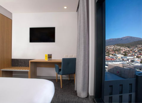 Ibis Styles Hobart - Rental Cars 7