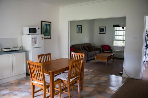 Giants Table And Cottages - Rental Cars 17