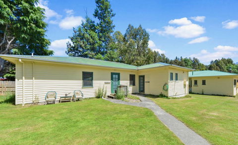 Giants Table And Cottages - Rental Cars 10