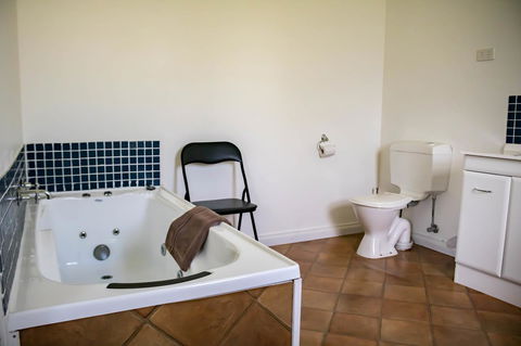 Giants Table And Cottages - Rental Cars 8