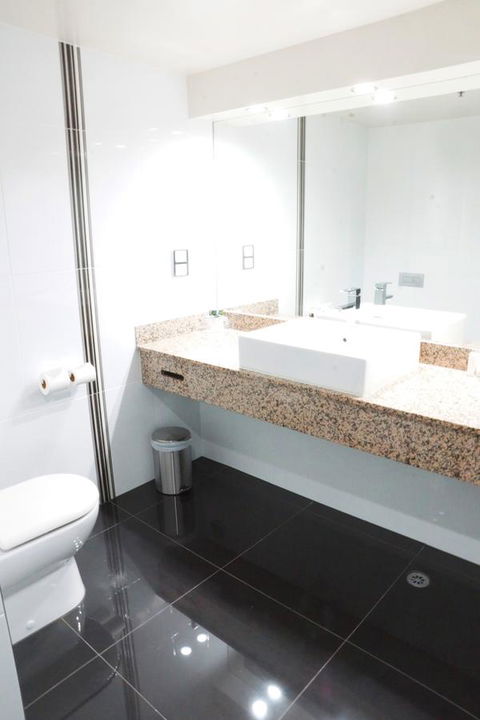 Hotel Grand Chancellor Launceston - Rental Cars 34