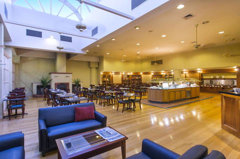Hotel Grand Chancellor Launceston - Rental Cars 11