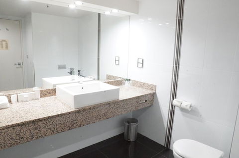 Hotel Grand Chancellor Launceston - Rental Cars 8