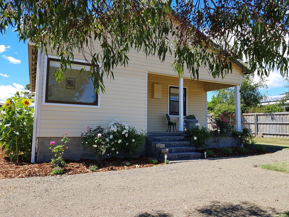 Lower Wattle Grove TAS Rental Cars