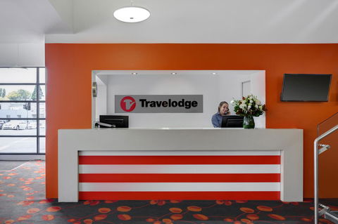 Travelodge Hotel Hobart - Rental Cars 13