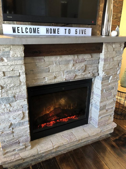 Apartment 5ive - Rental Cars 4