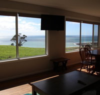 Penguin Seaside Farm - Rental Cars