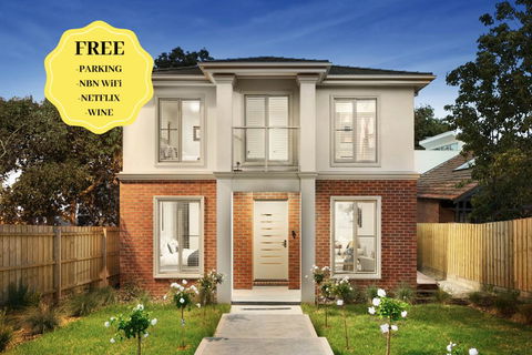 NEW Inner Melb Luxury Modern Grand Holiday House - Great Location, Wifi, Parking - Rental Cars 0
