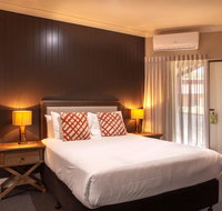Nightcap at Archer Hotel - Rental Cars