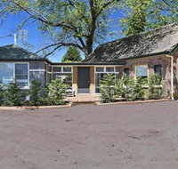 Old Bank Stables - 3 night weekends for price of 2 - Rental Cars