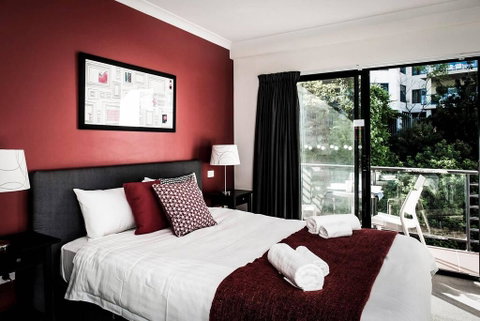 One Bedroom Apt Near Perth CBD With Parking - Rental Cars 1