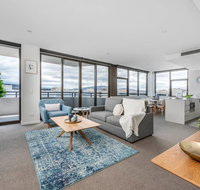 Oversized Luxe 1 Bedder - Amazing Barton - Gym - Rental Cars
