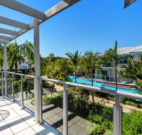 Pacific Blue Townhouse 351/265 Sandy Point Road - Rental Cars