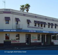 Parkes Hotel - Rental Cars
