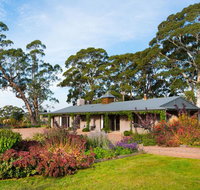 Paul Bangay The Farmhouse - Rental Cars