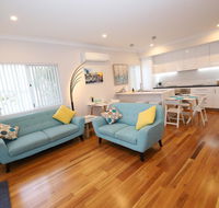 Perth Beachside Holiday House - Rental Cars