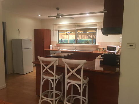 Petes Place - Rental Cars 3
